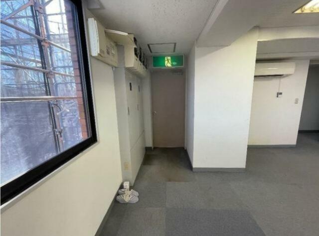 　非常口