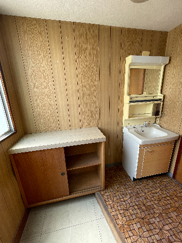 　別棟2階玄関・洗面