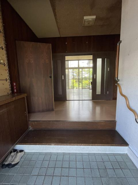 　玄関・ホール