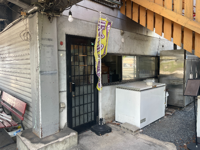 　出入口付近