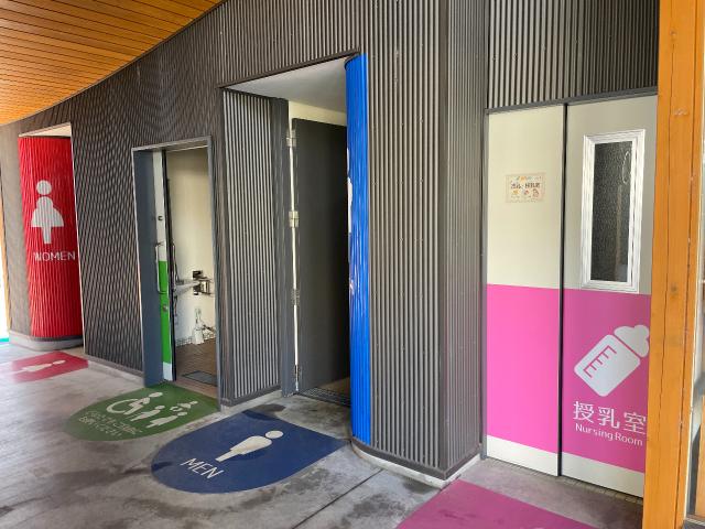 　共用トイレ・授乳室