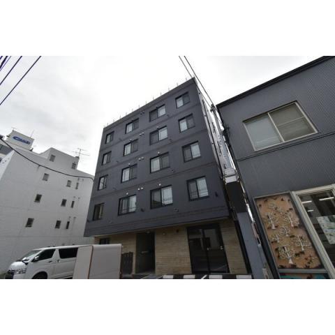 札幌市中央区南十三条西7　貸店舗・事務所