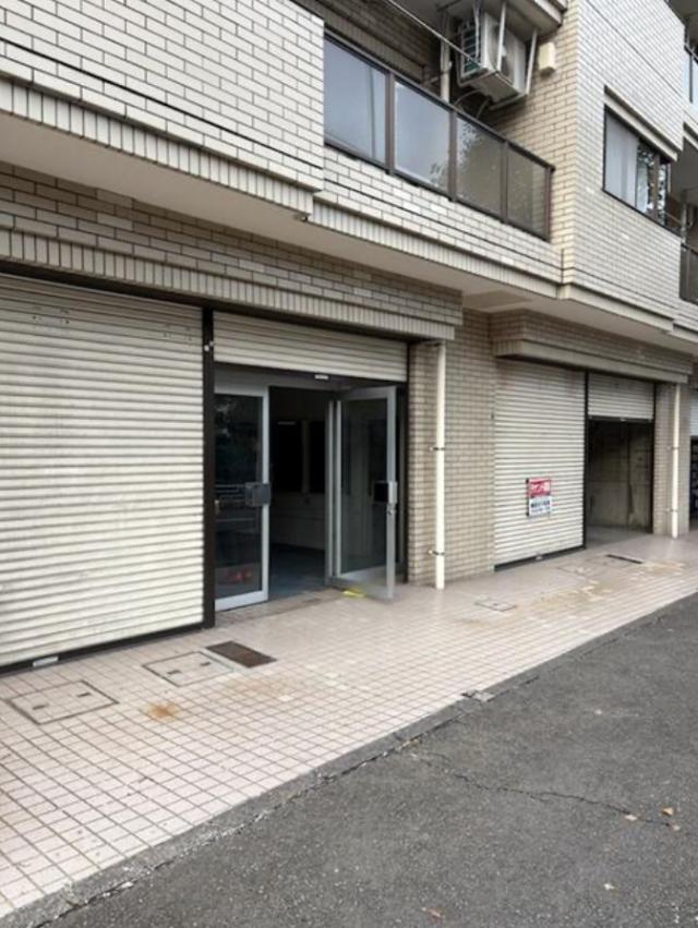 横浜市緑区十日市場町831−15